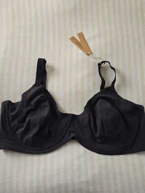 SKIMS Fits Everybody Unlined Demi Bra Size:44DD (44E) Onyx